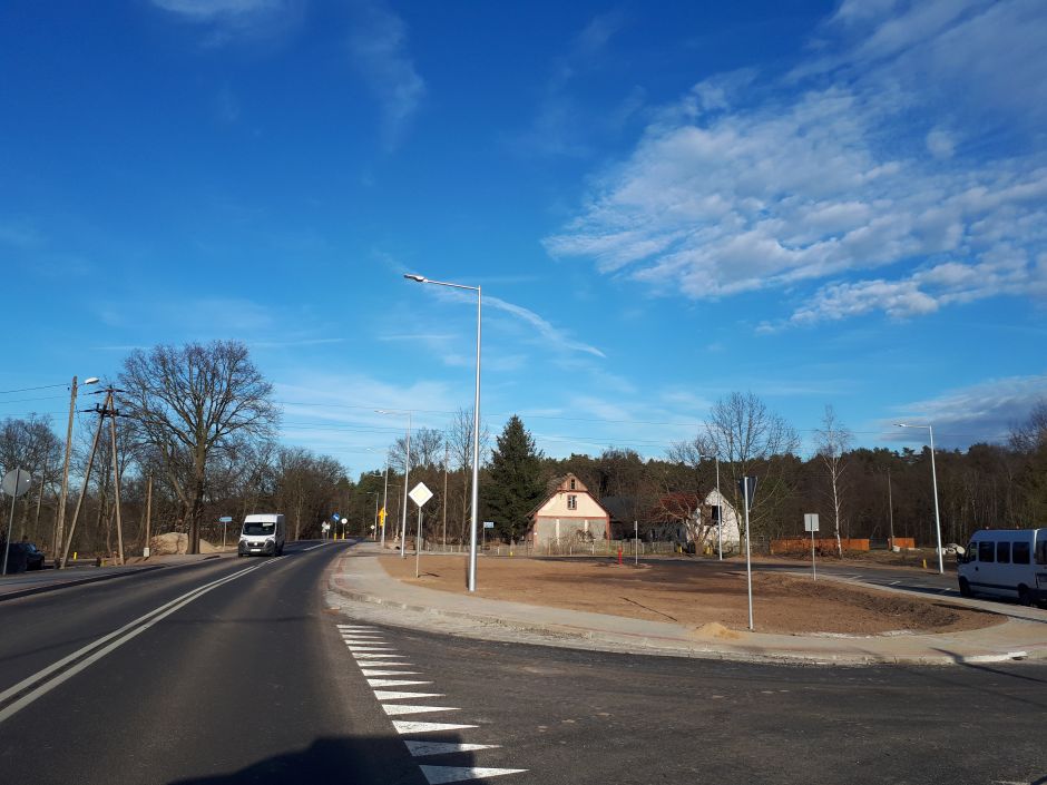 Zdjęcie rozbudowa drogi wojewódzkiej nr 295 w m. Gorzupia Dolna